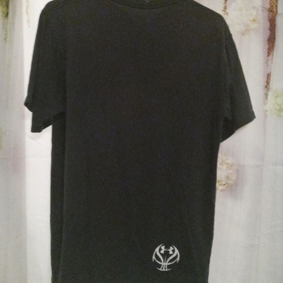 Under Armour Heat Gear Basketball Shirt - Picture 5 of 6